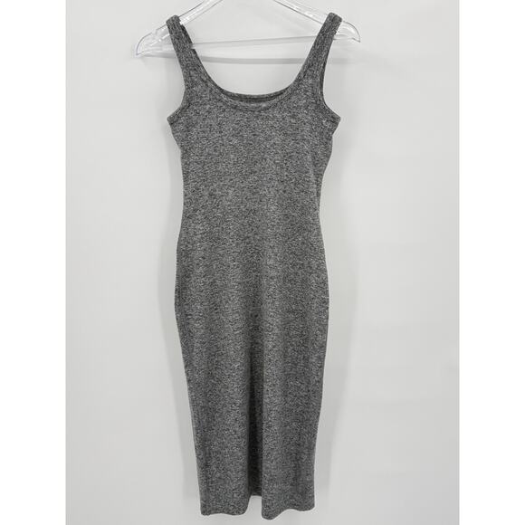 Vuori Halo Essential Tank Midi Dress Activewear Gray Built In Bra Size Small - Picture 6 of 11